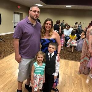 Meet your Posher, Dina